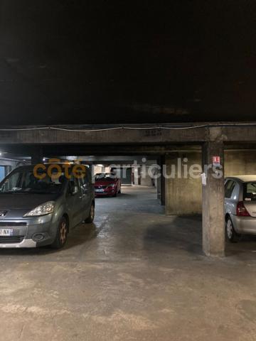 Location Parking / box12 m² - PARIS (75019)