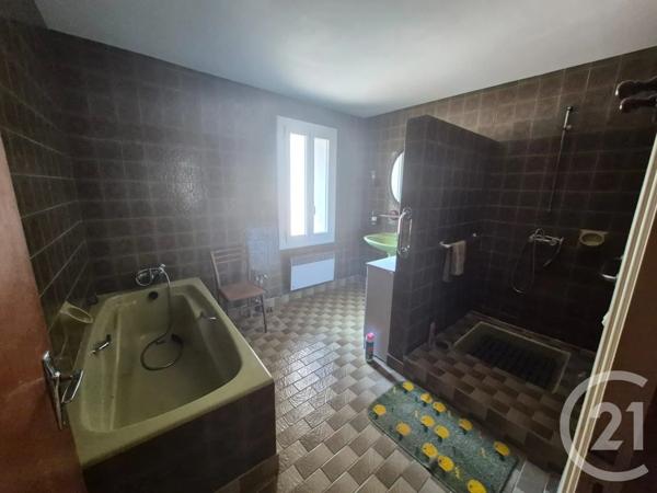 Maison à vendre  6 pièces - 163 m 2   AZILLE  - 11