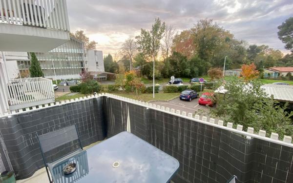 Appartement à vendre    3 pièces • 60,94 m2 Villenave-d'Ornon