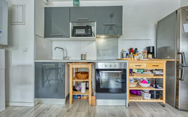 Appartement à vendre    3 pièces • 60,94 m2 Villenave-d'Ornon