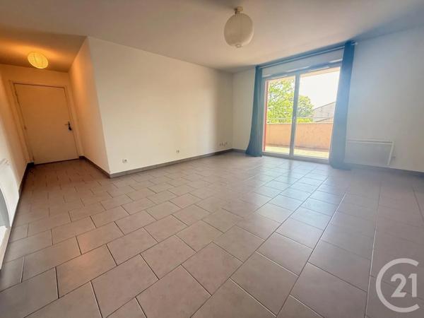 Appartement T3 à vendre  3 pièces - 63,77 m 2   COLOMIERS  - 31