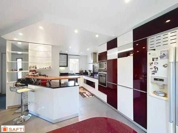 MAISON FAMILIALE PROCHE CENTRE DE VERRIERES