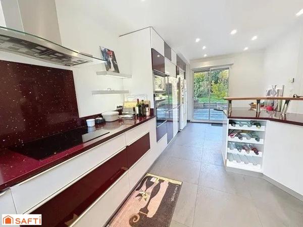 MAISON FAMILIALE PROCHE CENTRE DE VERRIERES