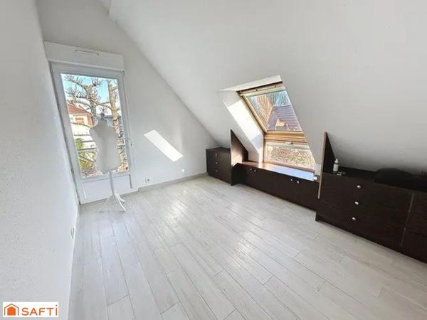 MAISON FAMILIALE PROCHE CENTRE DE VERRIERES