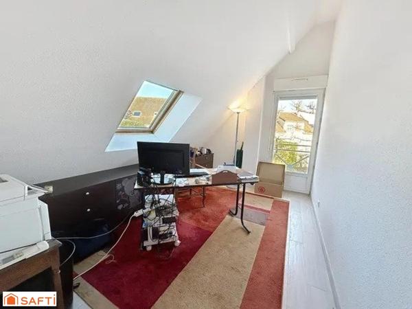 MAISON FAMILIALE PROCHE CENTRE DE VERRIERES