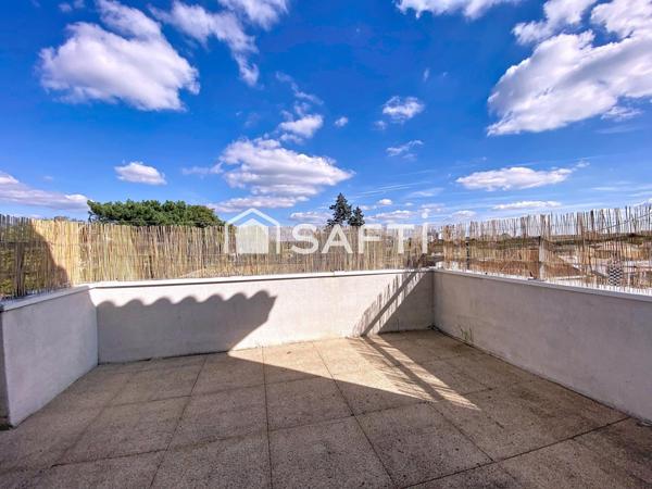 T3 dernier étage, 2 terrasses, 2 parkings couverts