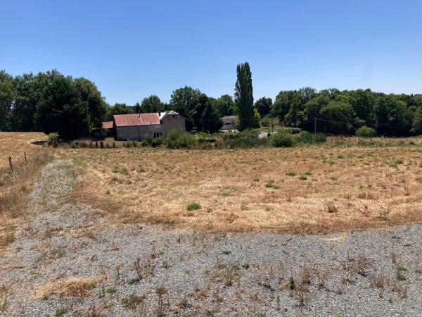 Terrain Constructible à Thiviers