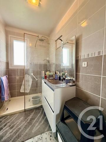 Immeuble à vendre  145 m 2   AUREILHAN  - 65