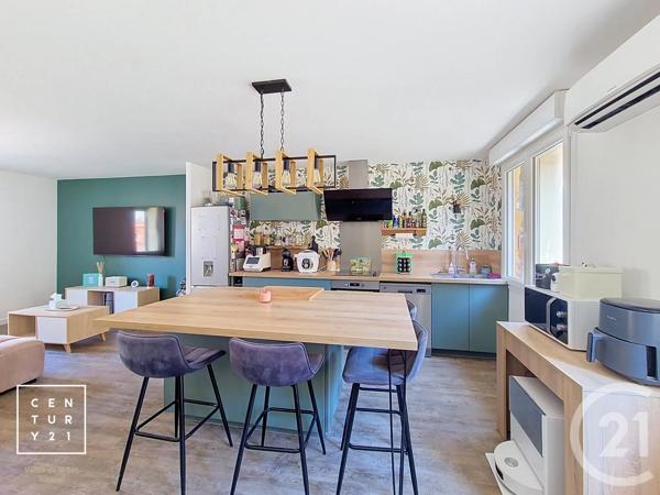Maison à vendre  3 pièces - 83 m 2   ESTAGEL  - 66
