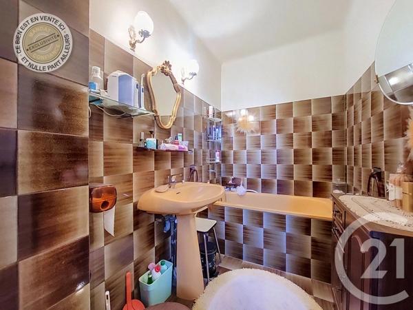 Maison à vendre  5 pièces - 161,80 m 2   PIA  - 66
