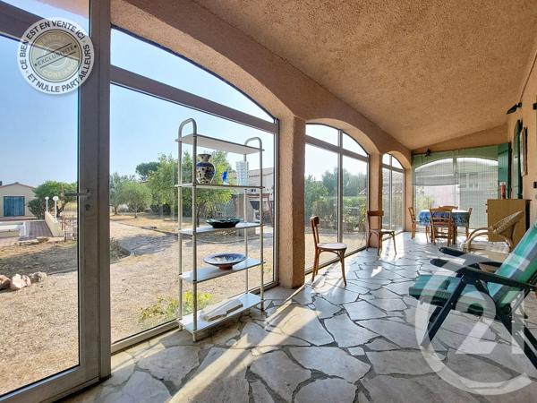Maison à vendre  5 pièces - 161,80 m 2   PIA  - 66