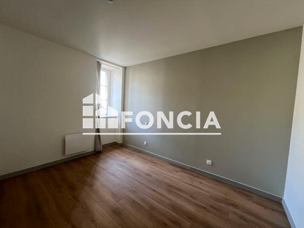 Location Appartement 2 pièces 47.26 m² - Guingamp 22200