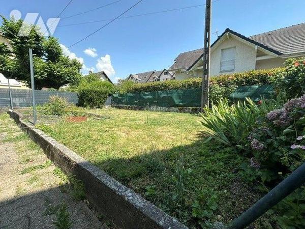 Maison de 173 m² - 5 Chambres - Fort potentiel - Possibilité 2 Appartements + Studio - Terrain ...