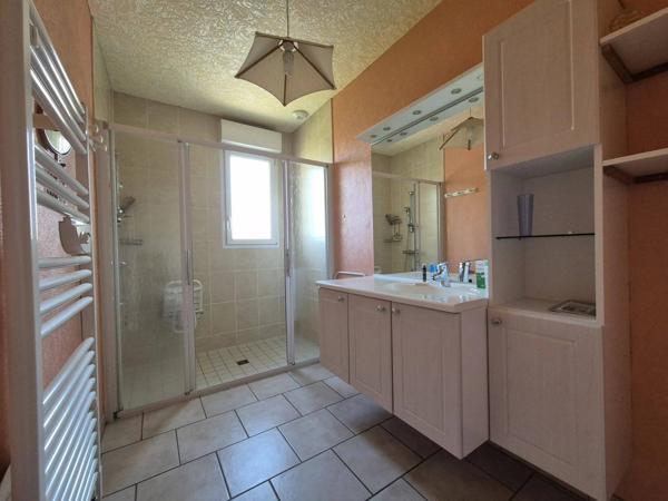 BRECE -PAVILLON PLAIN-PIED