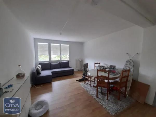Appartement à louer 3 pièces 56m²