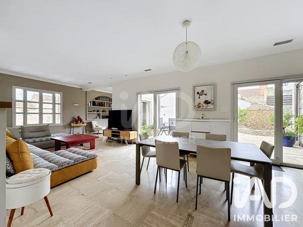Maison à vendre 7 pièces 210 m² Le Thor