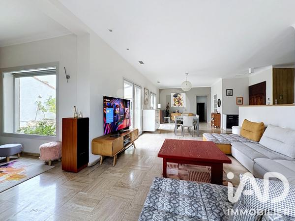 Maison à vendre 7 pièces 210 m² Le Thor