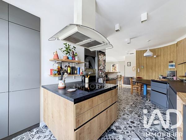 Maison à vendre 7 pièces 210 m² Le Thor