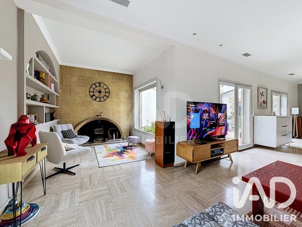 Maison à vendre 7 pièces 210 m² Le Thor