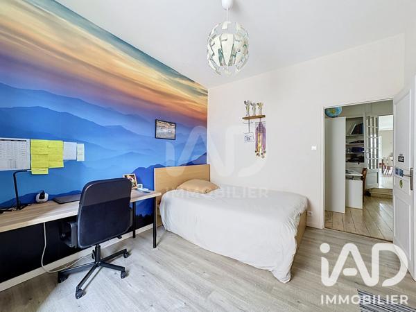 Maison à vendre 7 pièces 210 m² Le Thor