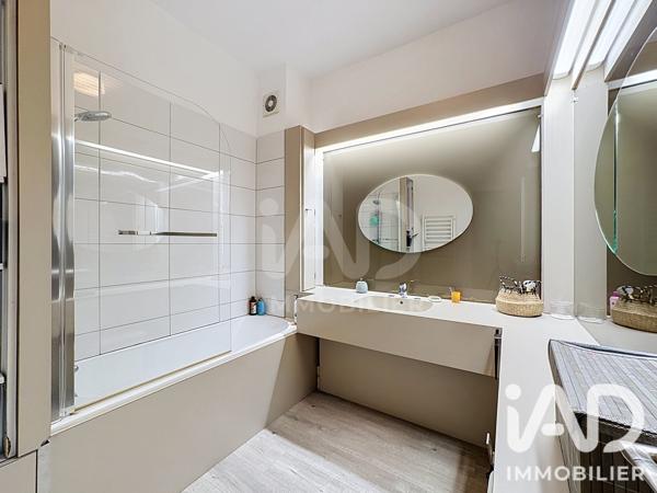 Maison à vendre 7 pièces 210 m² Le Thor