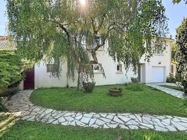 Maison - À vendre - 125 m² - SAINT-JEAN-DE-BOISEAU | The Door Man