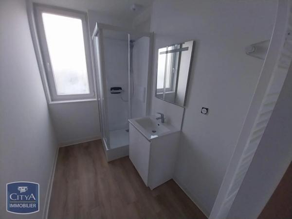 Appartement à louer 2 pièces 52.58m²