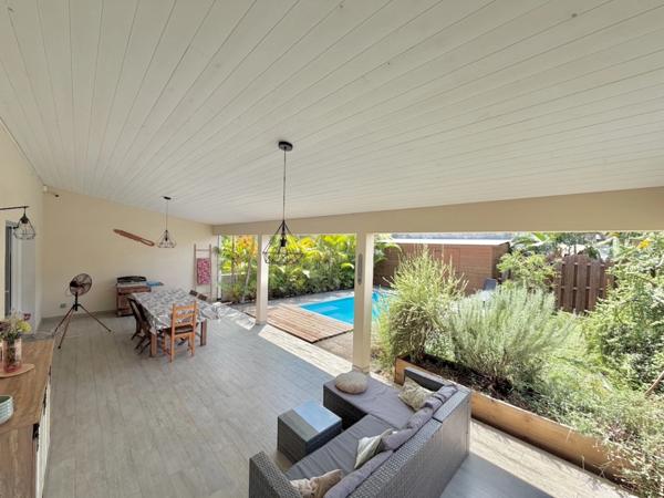La Rivière Saint-Louis (97421), secteur Le Ouaki – Villa T5/6 avec piscine