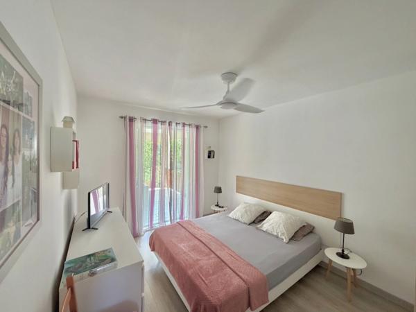 La Rivière Saint-Louis (97421), secteur Le Ouaki – Villa T5/6 avec piscine