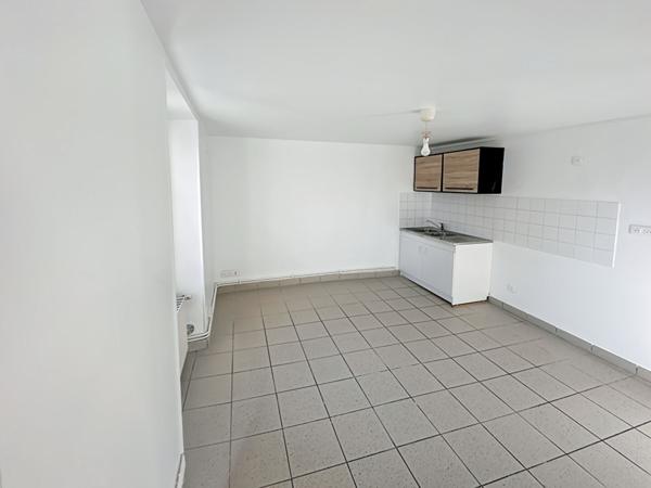 Appartement F2 de 31.28m2 à Ozouer-le-Voulgis