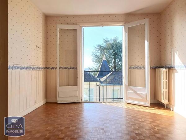 Appartement à louer 3 pièces 83.81m² Blois (41000)