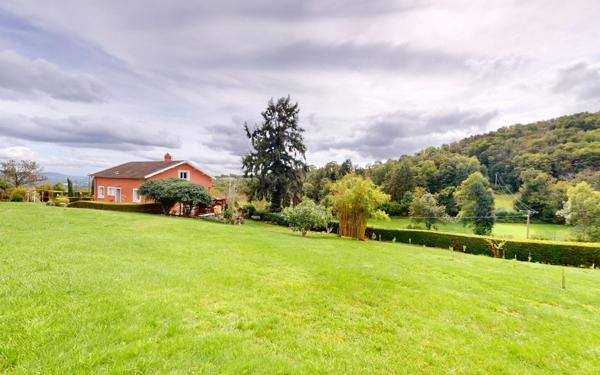 Maison à vendre    7 pièces •  Pollionnay