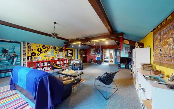 Maison à vendre    7 pièces •  Pollionnay