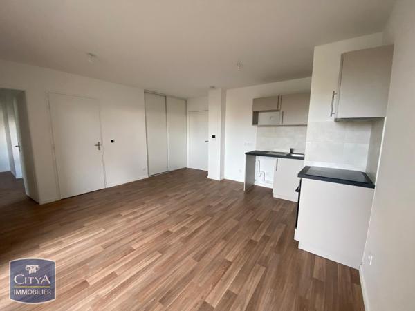 Appartement à louer 2 pièces 43.59m²