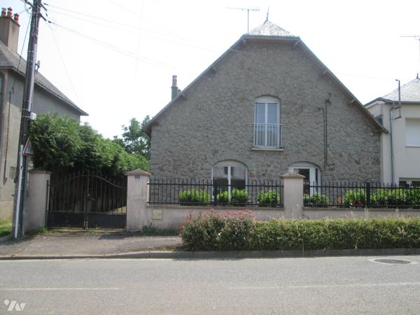 Une maison 3 chambres sur 950 m² de terrain
