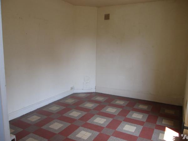 Une maison 3 chambres sur 950 m² de terrain