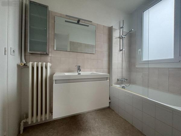 Appartement à louer à Rennes en Ille-et-Vilaine (35000), ref : 001-2074   
MAUREPAS