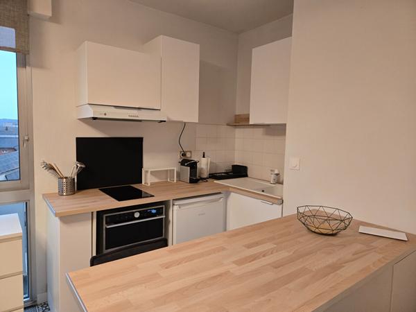 STUDIO MEUBLE 24 m²