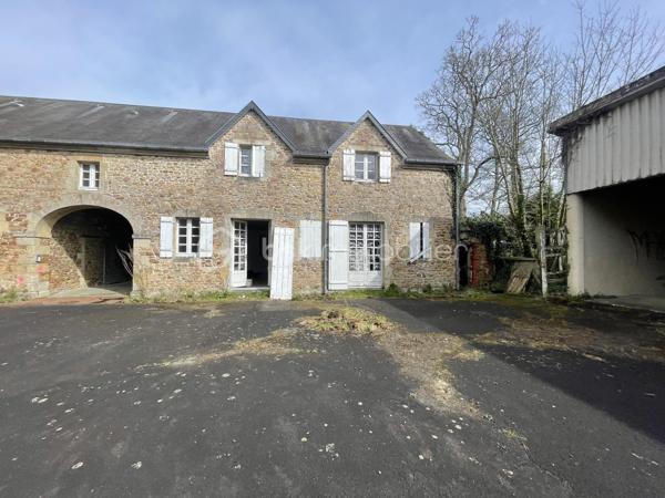 Immeuble de 2 595 m²