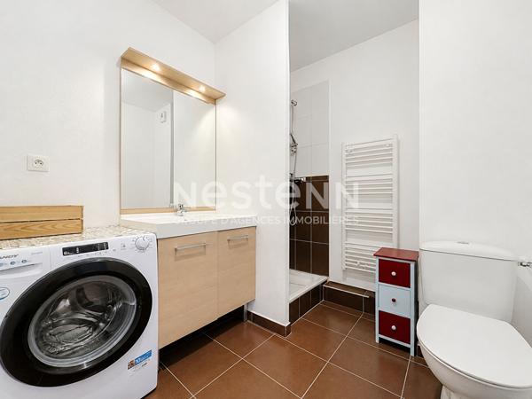 Appartement T2  de 40.75 m2 avec garage fermé BRON 69500