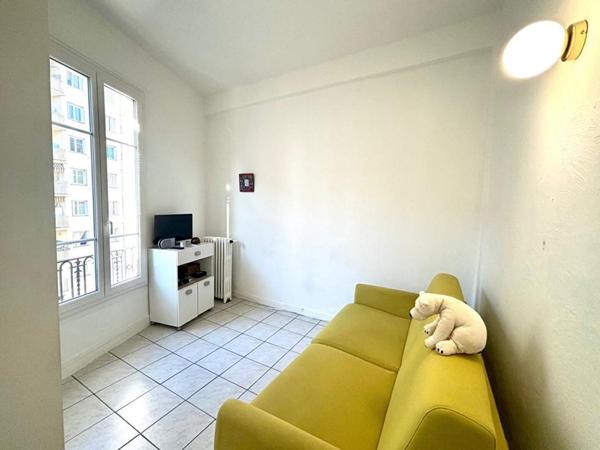 Appartement centre-ville Nice Cessole 2 pièces 25m2 à rafraichir