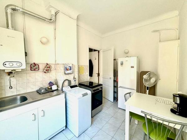 Appartement centre-ville Nice Cessole 2 pièces 25m2 à rafraichir