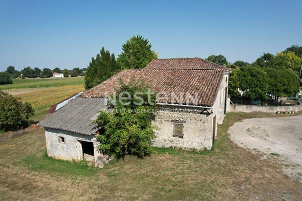 Maison a vendre a Nerac - Un potentiel a exploiter !