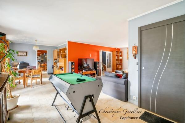 ✨ Domaine des Gâtines – Maison familiale 5 chambres – 176 m² habitables / 225 m² au sol – Terrain 777 m² – Impasse au calme absolu ✨