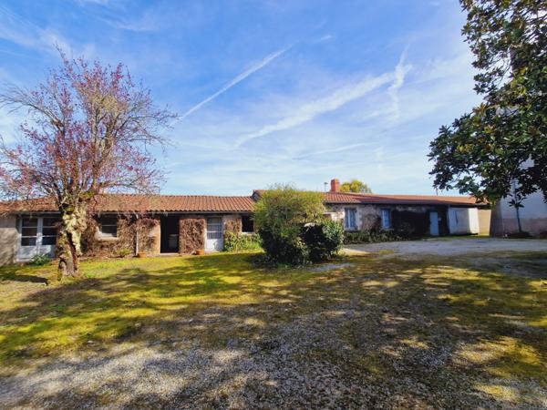 Maison 12 pièce(s) 7 chambre(s) 262.19 m²