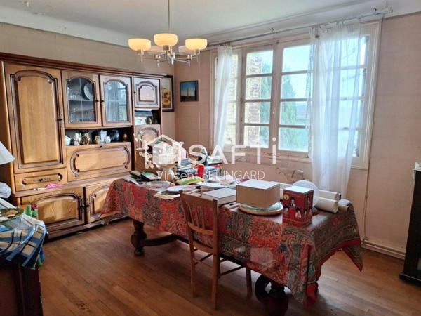 Maison à rénover avec garage et dépendance