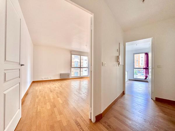 Appartement Pantin 3 pièce(s) 63.88 m2