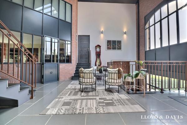 LOFT DE HAUT STANDING