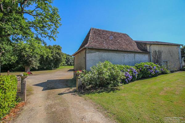Une parenthèse enchantée en pleine nature béarnaise 4 pièces 110 m2