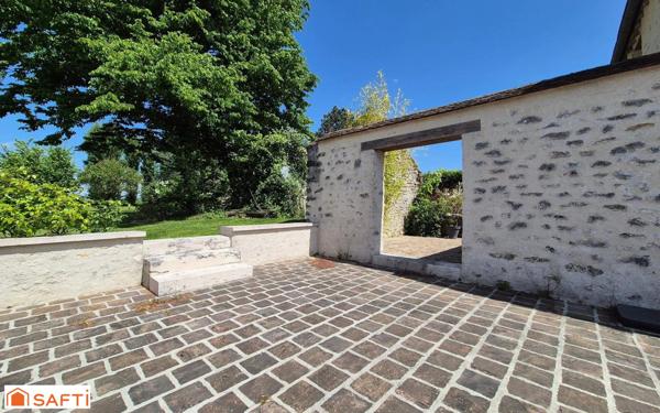 Superbe briade tout proche de Jouy-Le-Chatel